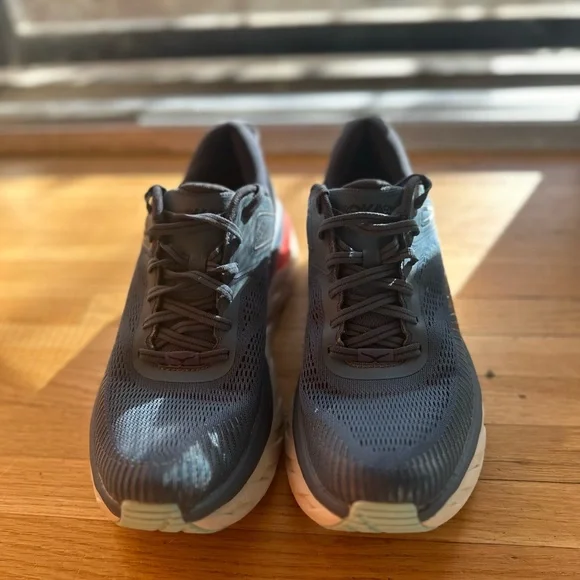 COPY - COPY - Hoka Bondi 7, men’s size 9 D - Picture 2 of 5